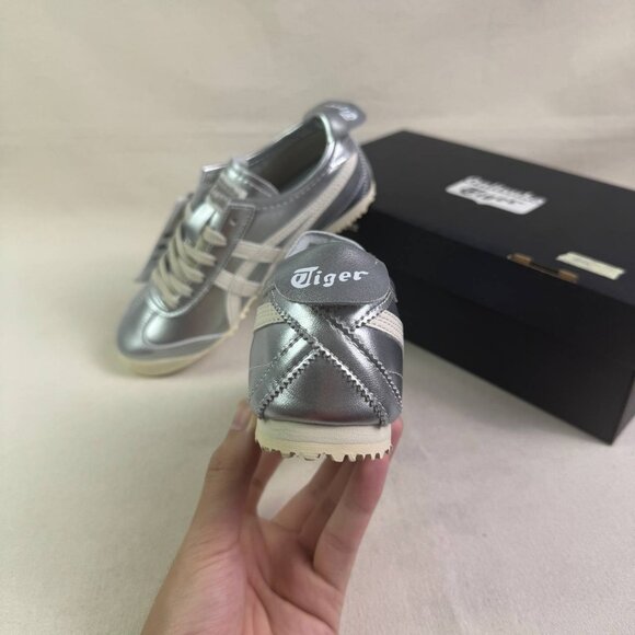 Unisex Onitsuka/Tiger Mexico 66 Chrome Silver Sneaker Athletic NWT - Picture 7 of 7